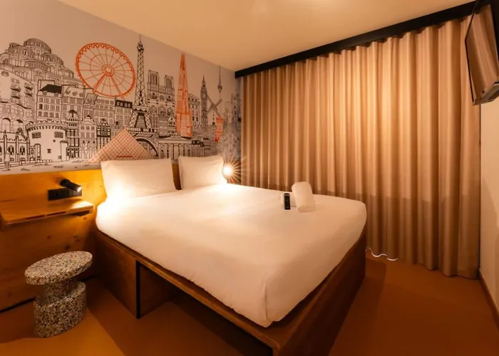 Hotel Easyhotel Ciutat Vella 2*