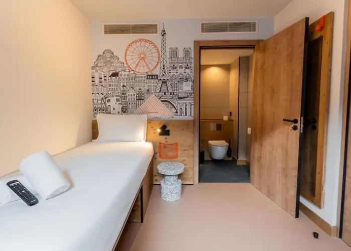 Hotel Easyhotel Ciutat Vella 2*