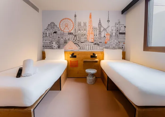Hotel Easyhotel Ciutat Vella 2*